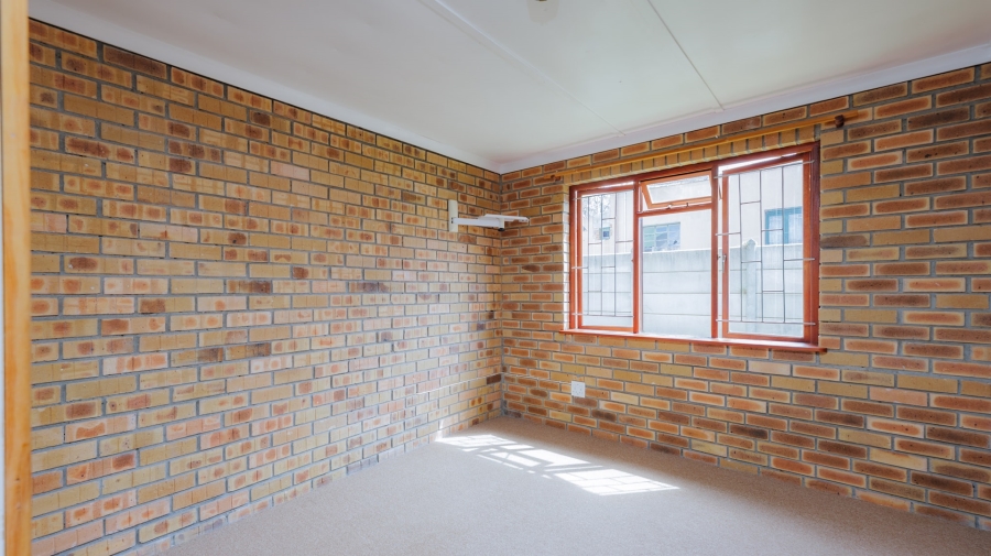 To Let 2 Bedroom Property for Rent in Bredasdorp Western Cape
